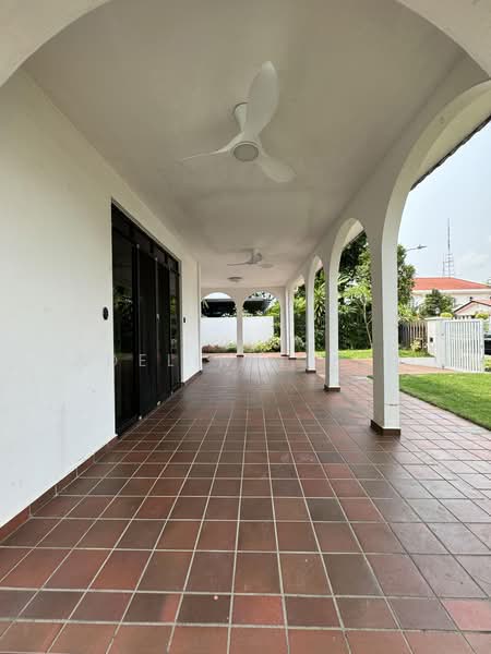 Cosy Quiet Fresh Air High Grd Bungalow at Jurong Park, , 4 Bedrooms, 3,100 sqft, Bungalow House For Rent, by Adeline Thio, 24808065 - PropertyGuru.com.sg