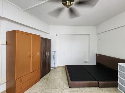 For Rent - 201 Hougang Street 21