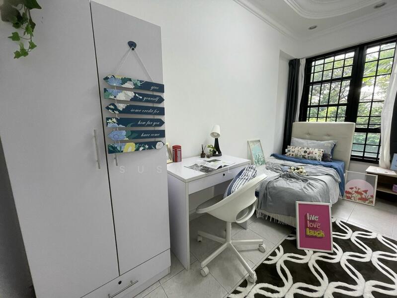 Central Green, 9 Jalan Membina, Room Rental, 80 sqft, Condominium For Rent, by Susan Lai, 24808140 - Room w window $1300 27 Feb - PropertyGuru.com.sg