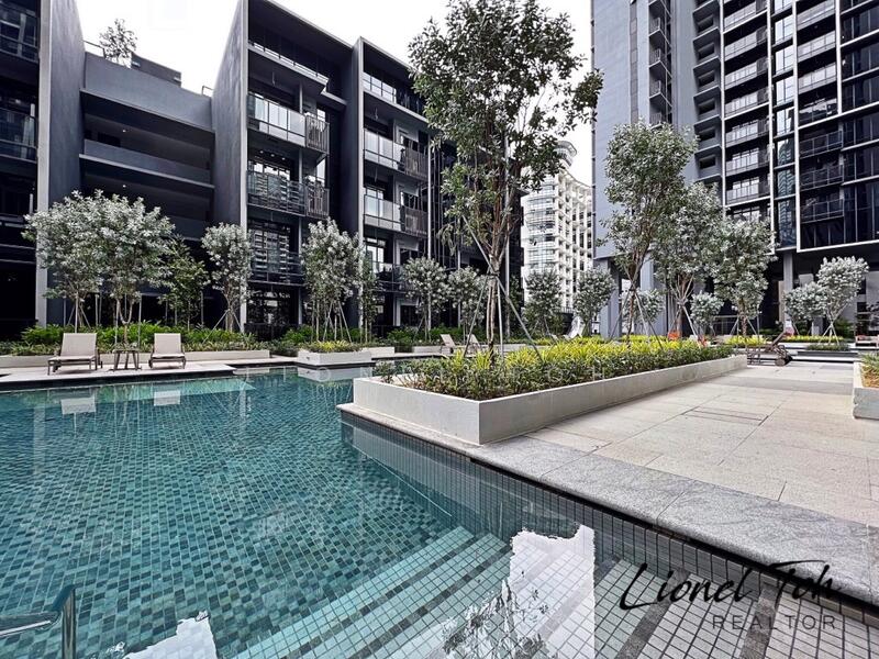 District 8, The M Condo, Swimming Pool, Lionel Toh Realtor
