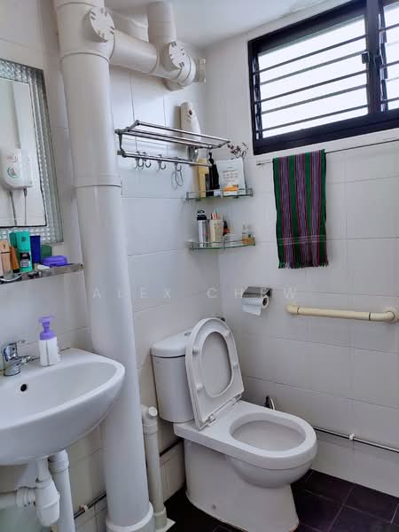 121 Paya Lebar Way, 121 Paya Lebar Way, Room Rental, 150 sqft, HDB Flat For Rent, by Alex Chew, 24810468 - PropertyGuru.com.sg