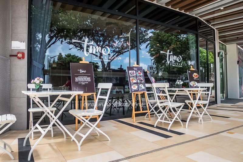 East Village, 430 Upper Changi Road, 420 sqft, Food & Beverage For Rent, by Jeannie Anastasia Koe 高晶晶, 24810558 - CommercialGuru.com.sg