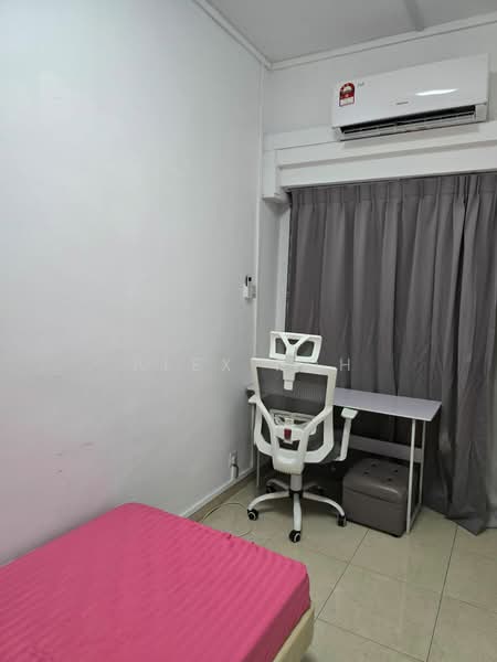 Teresa Ville, Lower Delta Road, Room Rental, 180 sqft, Condominium For Rent, by Alex Poh, 24811217 - PropertyGuru.com.sg