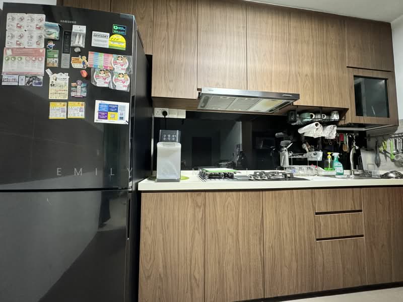 For Rent - 574B Woodlands Glen