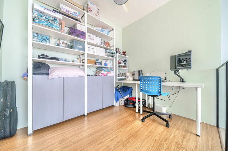 For Sale - Kingsford Waterbay