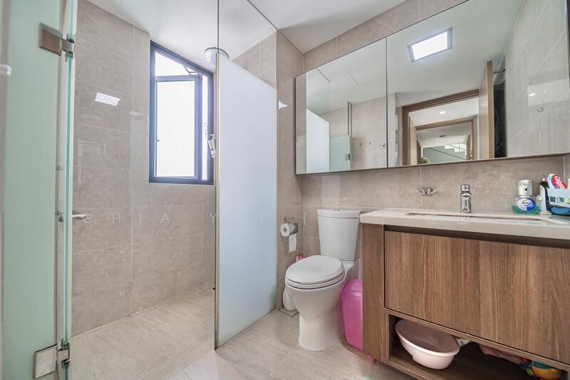 For Sale - Kingsford Waterbay