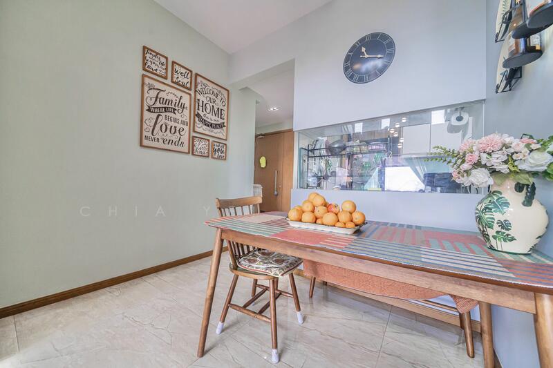 For Sale - Kingsford Waterbay