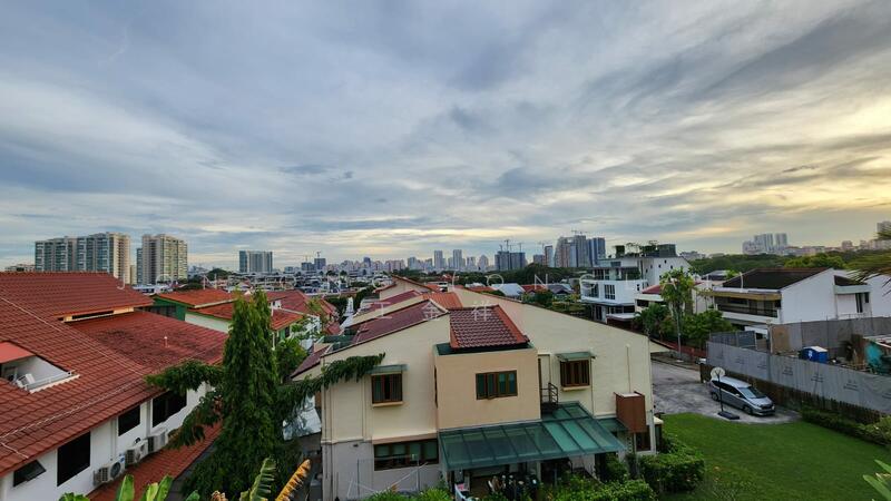 Serangoon Garden Estate, Burghley Drive, 3 Bedrooms, 1,800 sqft, Semi-Detached House For Sale, by Jon Ong (Onglai) 王金祥, 24813815 - PropertyGuru.com.sg