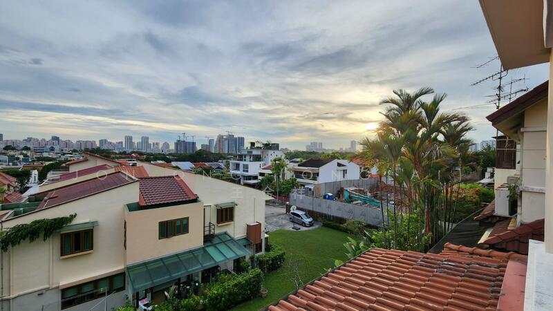 Serangoon Garden Estate, Burghley Drive, 3 Bedrooms, 1,800 sqft, Semi-Detached House For Sale, by Jon Ong (Onglai) 王金祥, 24813815 - PropertyGuru.com.sg