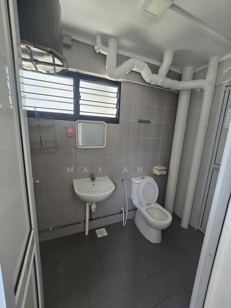 196 Bishan Street 13, 196 Bishan Street 13, 3 Bedrooms, 1,302 sqft, HDB Flat For Rent, by Max Ang, 24815081 - PropertyGuru.com.sg