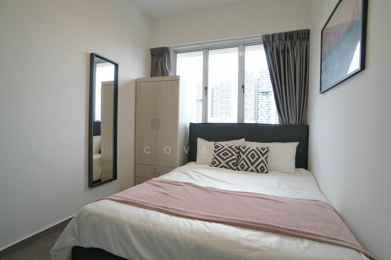 St Francis Court, 90 Saint Francis Road, Room Rental, 86 sqft, Apartment For Rent, by Cove, 24815600 - Orange room - PropertyGuru.com.sg