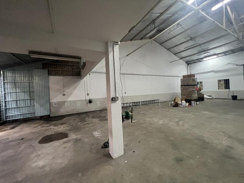 Bendemeer Road, Bendemeer Road, 4,399 sqft, Light Industrial (B1) For Sale, by Christine Lim, 24815936 - CommercialGuru.com.sg