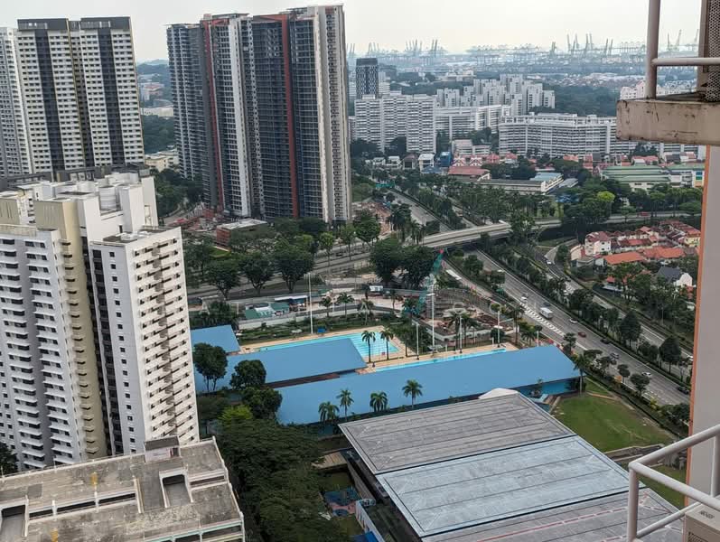 445A Clementi Avenue 3, 445A Clementi Avenue 3, Room Rental, 160 sqft, HDB Flat For Rent, by Matthias Goh, 24818037 - PropertyGuru.com.sg