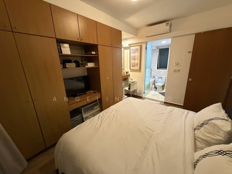 Burlington Square, 175 Bencoolen Street, 2 Bedrooms, 840 sqft, Apartment For Sale, by Angelina Tao, 24818206 - PropertyGuru.com.sg