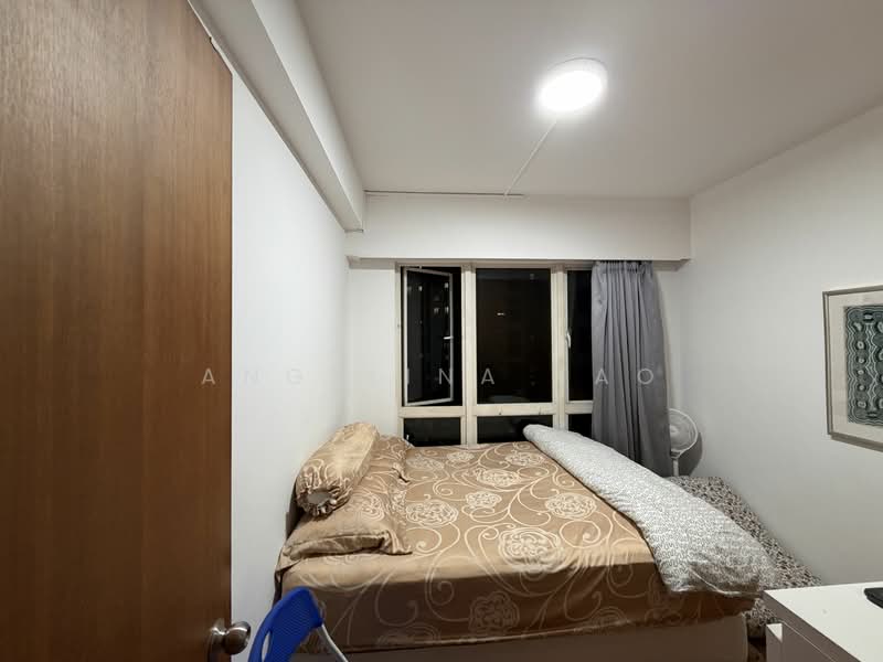 Burlington Square, 175 Bencoolen Street, 2 Bedrooms, 840 sqft, Apartment For Sale, by Angelina Tao, 24818206 - PropertyGuru.com.sg