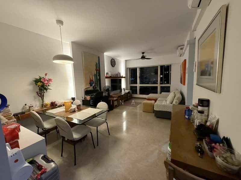 Burlington Square, 175 Bencoolen Street, 2 Bedrooms, 840 sqft, Apartment For Sale, by Angelina Tao, 24818206 - PropertyGuru.com.sg