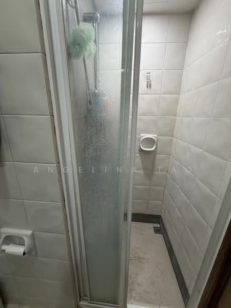 Burlington Square, 175 Bencoolen Street, 2 Bedrooms, 840 sqft, Apartment For Sale, by Angelina Tao, 24818206 - PropertyGuru.com.sg