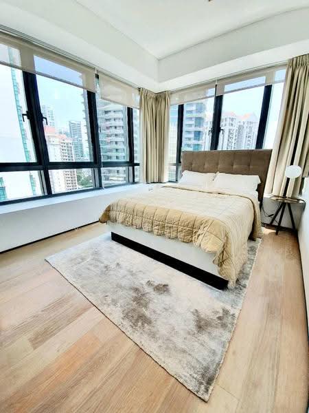 OUE Twin Peaks, 33 Leonie Hill Road, Orchard / River Valley, 2 Bedrooms, 1,055 sqft, Condominium For Rent, by Evelyn Fang, 24818334 - PropertyGuru.com.sg