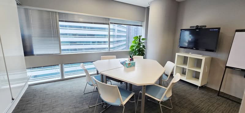 Gateway East, 152 Beach Road, 3,476 sqft, Office For Rent, by Janet Tsc ( 张曉菁 ), 24818804 - CommercialGuru.com.sg