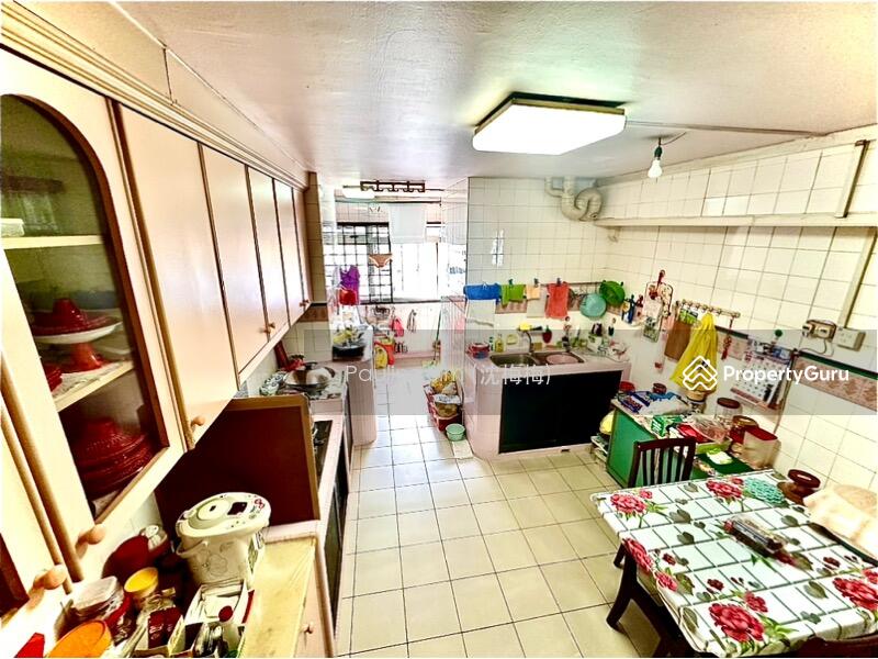 For Sale - 731 Jurong West Street 72