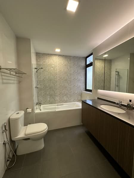 Astrid Meadows, 56 Coronation Road West, 3 Bedrooms, 2,045 sqft, Condominium For Rent, by Irene Tay, 24819208 - PropertyGuru.com.sg