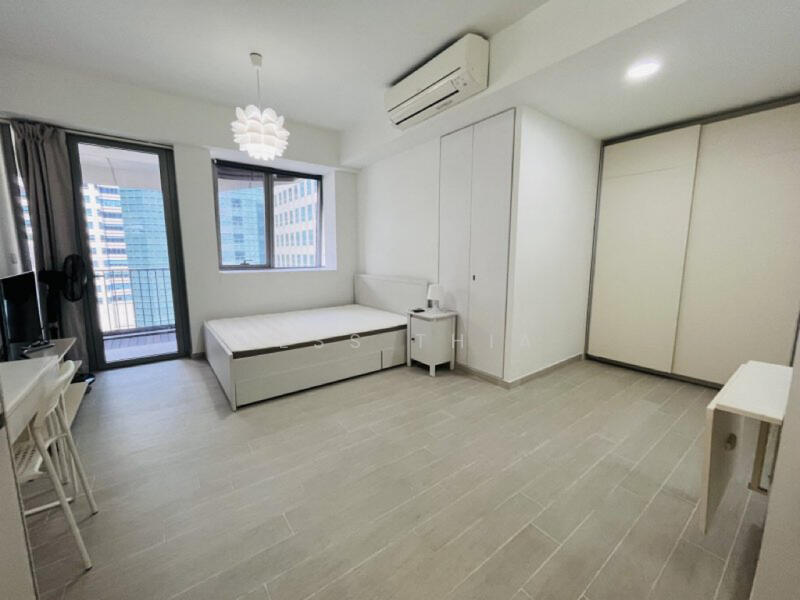 V ON SHENTON (FIVE ON SHENTON) @ Shenton Way MRT, Studio 1Rm +Balcony. High floor.