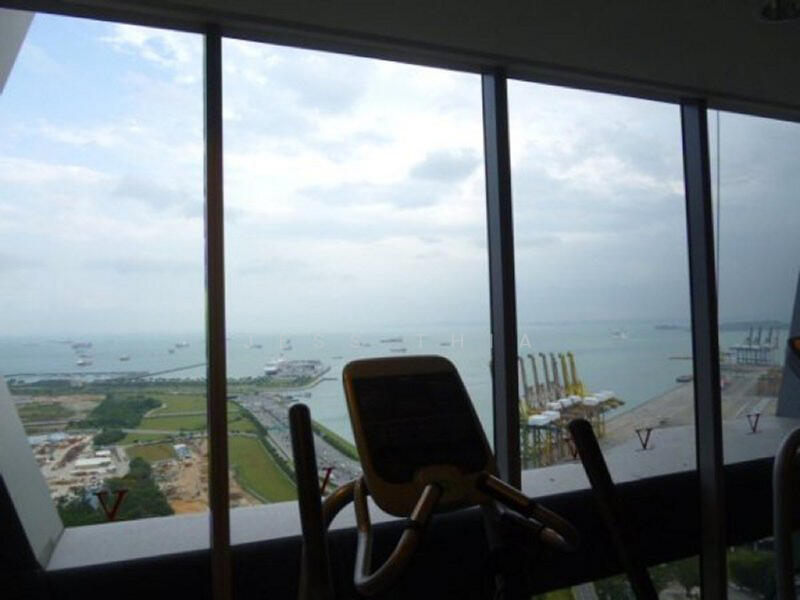 V ON SHENTON (FIVE ON SHENTON) @ Shenton Way MRT, Studio 1Rm +Balcony. High floor.