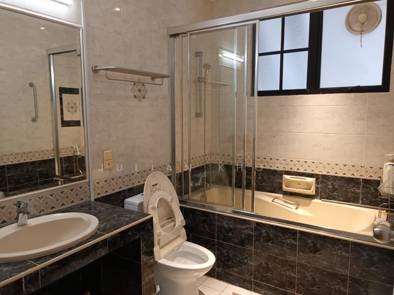 No Owner! Studio Size Master Room, Near Siglap, Fidelio Street, Room Rental, 405 sqft, Bungalow House For Rent, by Julian Khoo, 24819971 - PropertyGuru.com.sg