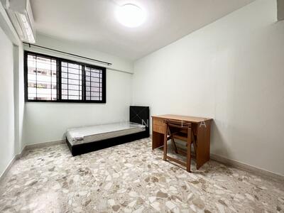 For Rent - 466 Crawford Lane