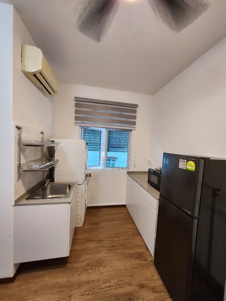 Simon Place, Simon Place, Room Rental, 300 sqft, Terraced House For Rent, by Chwee San Sim, 24820319 - PropertyGuru.com.sg