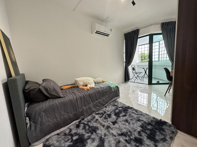 Ivory Heights, 122 Jurong East Street 13, Boon Lay / Jurong / Tuas, Room Rental, 150 sqft, Condominium For Rent, by Victoria Ling, 24821938 - PropertyGuru.com.sg