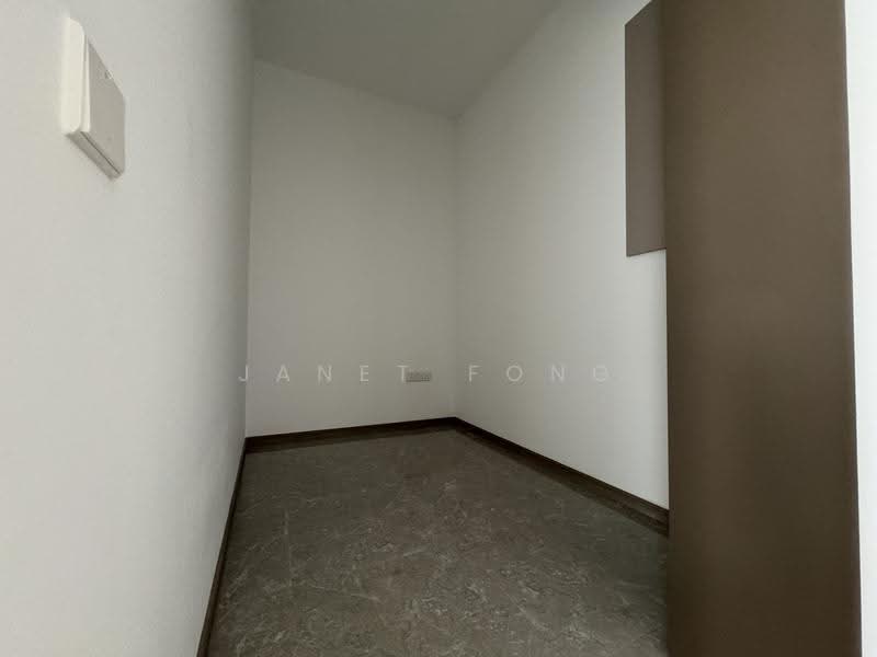 Sengkang Grand Residences, 74 Compassvale Bow, Hougang / Punggol / Sengkang, 2 Bedrooms, 506 sqft, Condominium For Rent, by Janet Fong, 24822133 - Study - PropertyGuru.com.sg