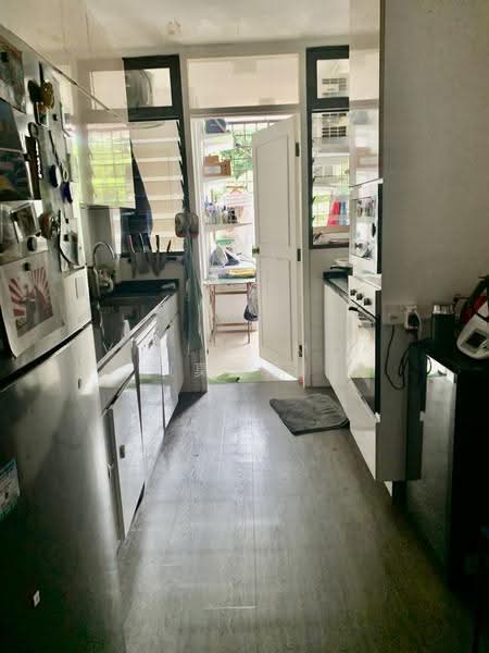 Tanglin Park, 5A Ridley Park, Tanglin / Holland / Bukit Timah, 3 Bedrooms, 1,604 sqft, Condominium For Rent, by Vivien Mok (莫琍清), 24824216 - PropertyGuru.com.sg