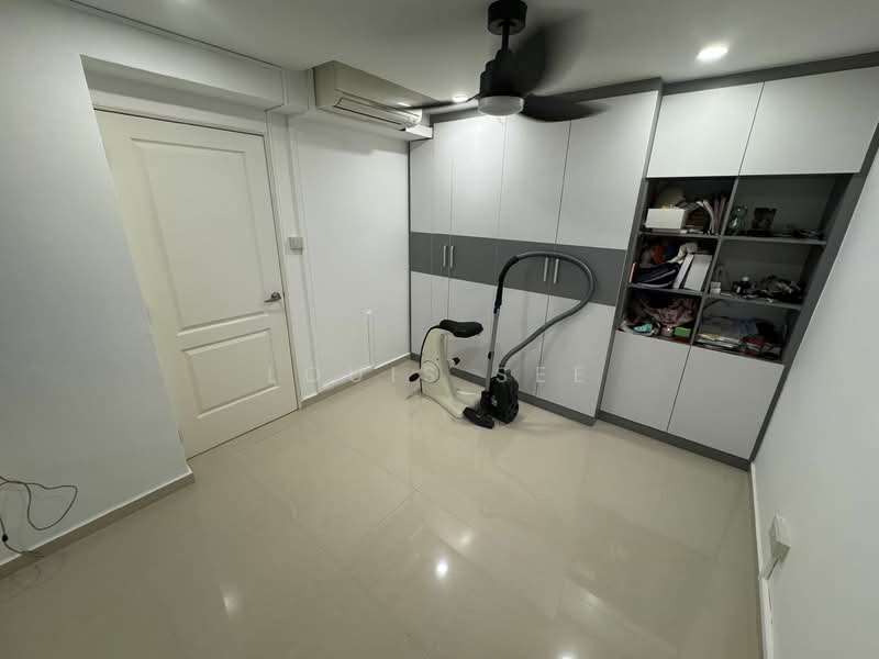 For Rent - 817 Jurong West Street 81