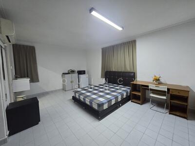 For Rent - 172 Rangoon Road