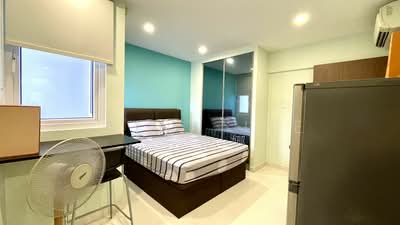 For Rent - Kensington Square