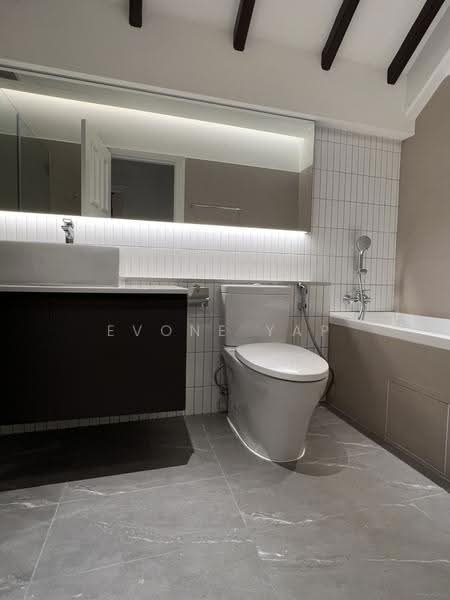 Rare Chinatown Heritage Shophouse Home — Just 5 Mins to MRT, Mosque Street, Chinatown / Tanjong Pagar, 3 Bedrooms, 1,430 sqft, Apartment For Rent, by Evone Yap, 24825511 - PropertyGuru.com.sg