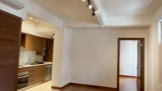 Rare Chinatown Heritage Shophouse Home — Just 5 Mins to MRT, Mosque Street, Chinatown / Tanjong Pagar, 2 Bedrooms, 910 sqft, Apartment For Rent, by Evone Yap, 24825790 - PropertyGuru.com.sg