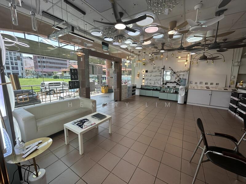 New World Centre, 1 Jalan Berseh, 1,033 sqft, Shop / Shophouse For Rent, by Hendry Lim, 24826314 - CommercialGuru.com.sg