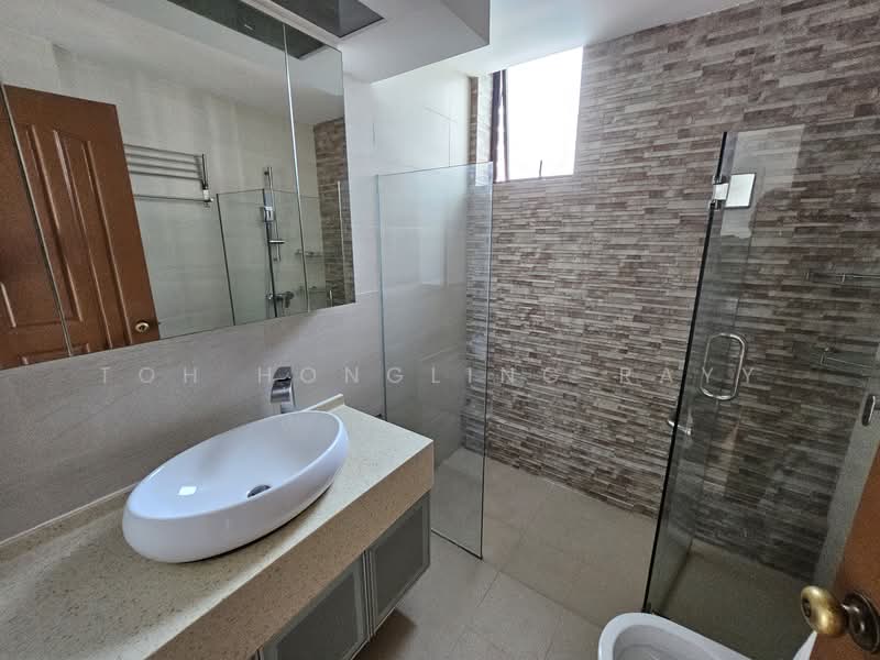 Spring Grove Condominium For Sale at S$ 2,500,000 | PropertyGuru Singapore