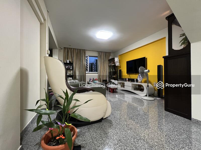 For Sale - 406 Yishun Avenue 6