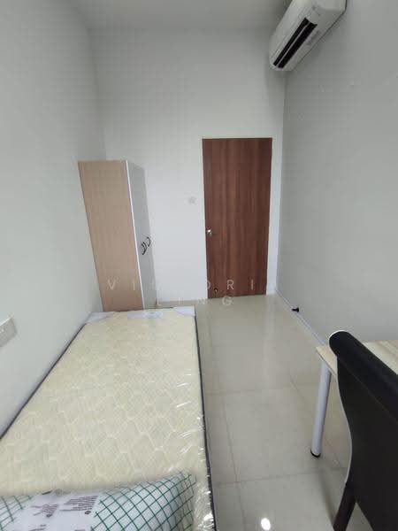 Pin Mansions, 18 Lim Ah Pin Road, Hougang / Punggol / Sengkang, Room Rental, 120 sqft, Apartment For Rent, by Victoria Ling, 24827918 - PropertyGuru.com.sg