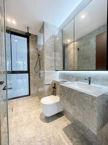 Common Bath