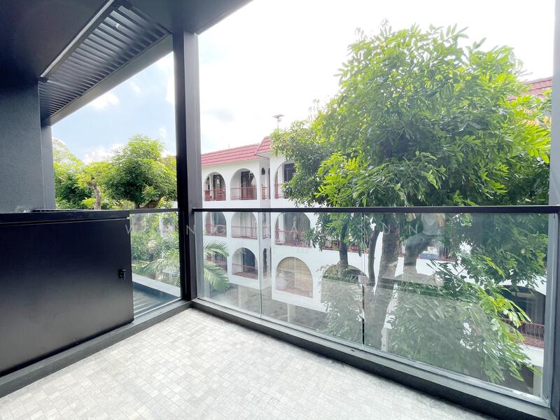 Main Balcony