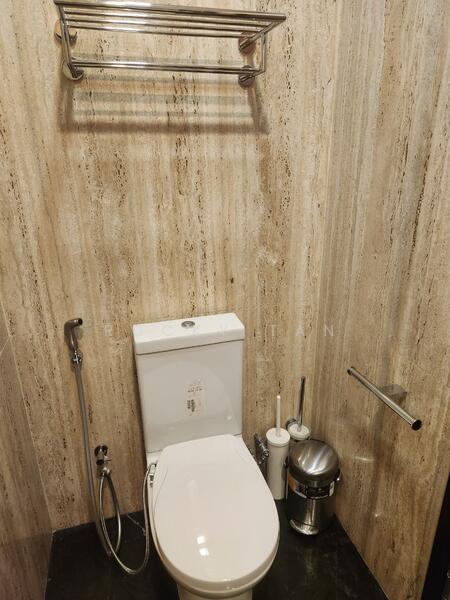 7) Powder Room Toilet
