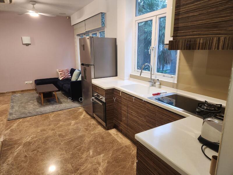 3) Kitchenette and View of Lounge