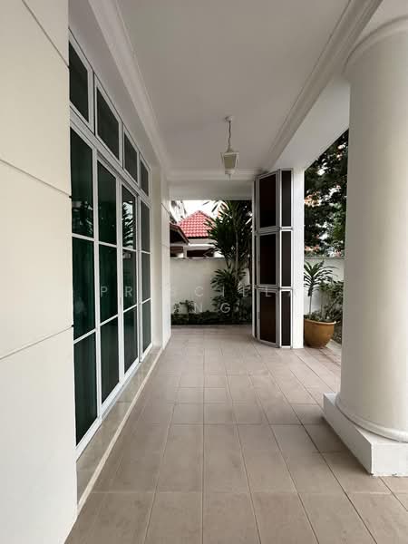 Telok Kurau Lorong J, , 4 Bedrooms, 3,400 sqft, Semi-Detached House For Rent, by Priscilla Ong, 24829047 - PropertyGuru.com.sg