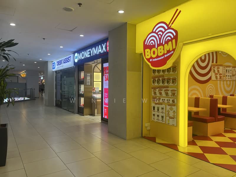 Lucky Plaza, 304 Orchard Road, 884 sqft, Food & Beverage For Rent, by Winnie Wu, 24829270 - CommercialGuru.com.sg