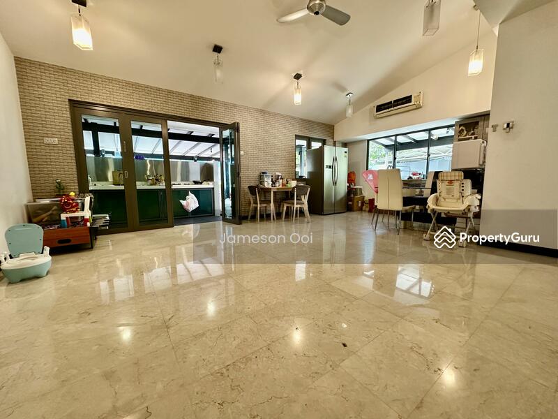 For Sale - Canary Park