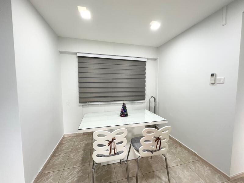 35 Jalan Rumah Tinggi, 35 Jalan Rumah Tinggi, Room Rental, 180 sqft, HDB Flat For Rent, by Richard Ho, 24831304 - Dining Area - PropertyGuru.com.sg